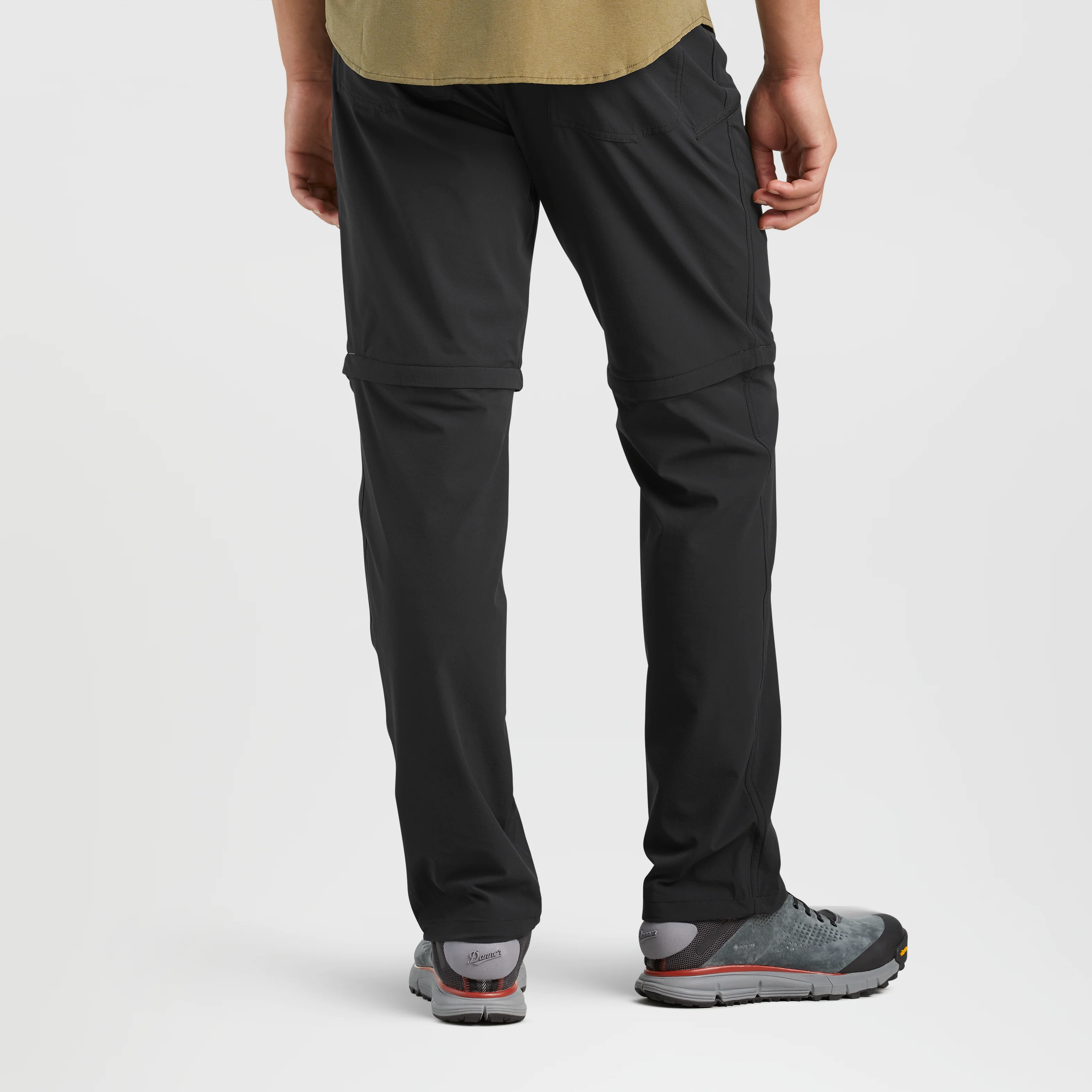 Men's Ferrosi Convertible Pants - Image 15