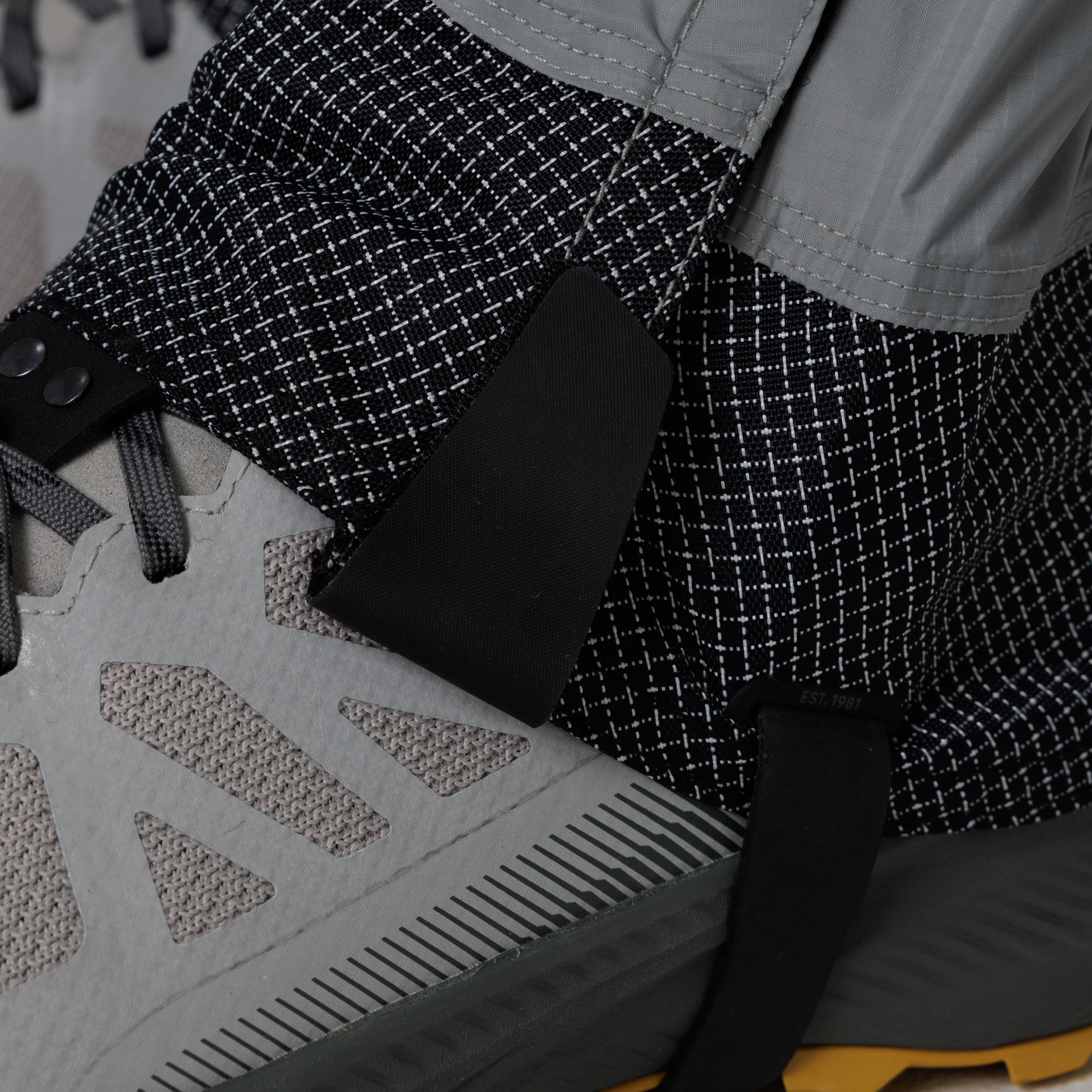 Men's Helium UL Gaiter - Image 7