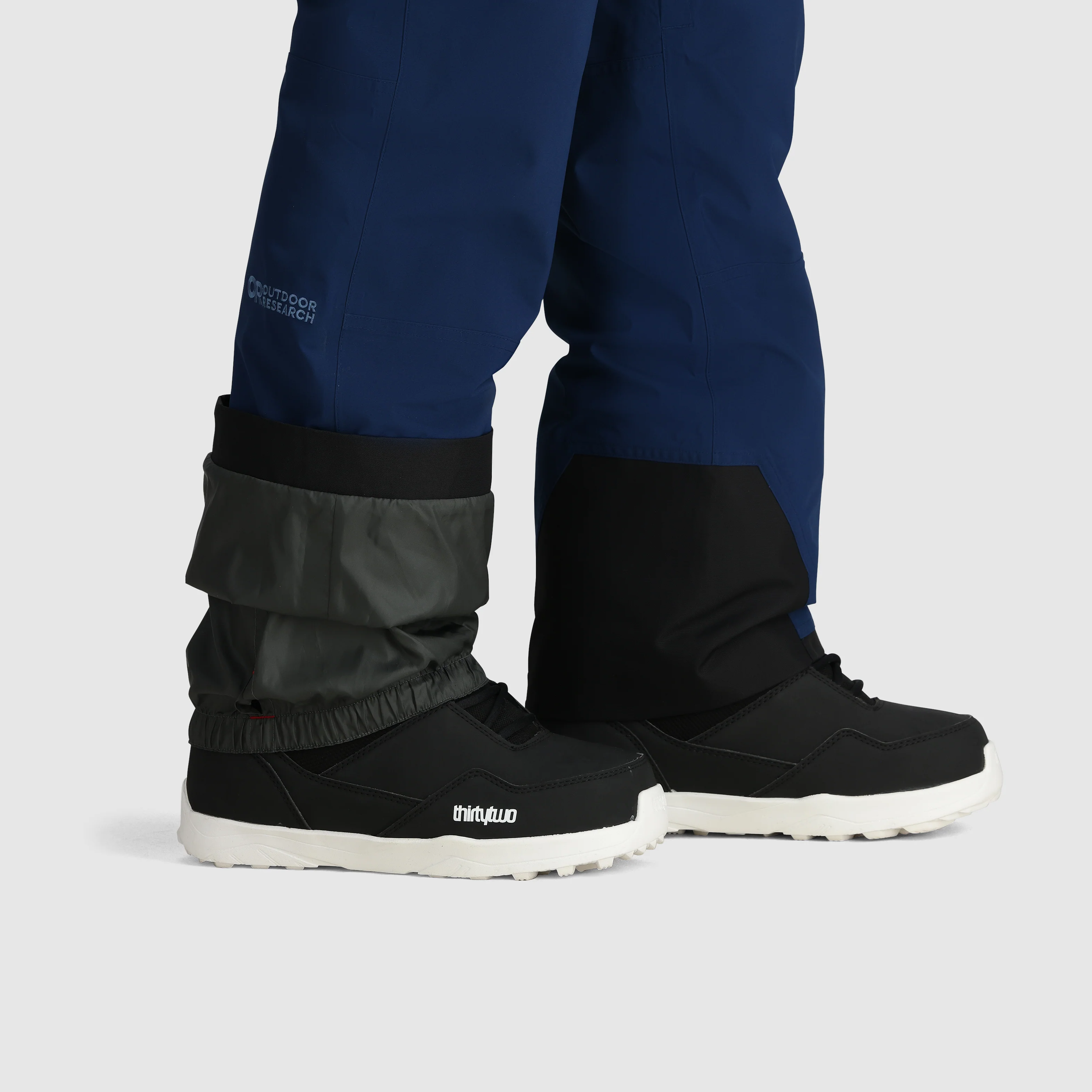 Men's Snowcrew Bibs - Image 50