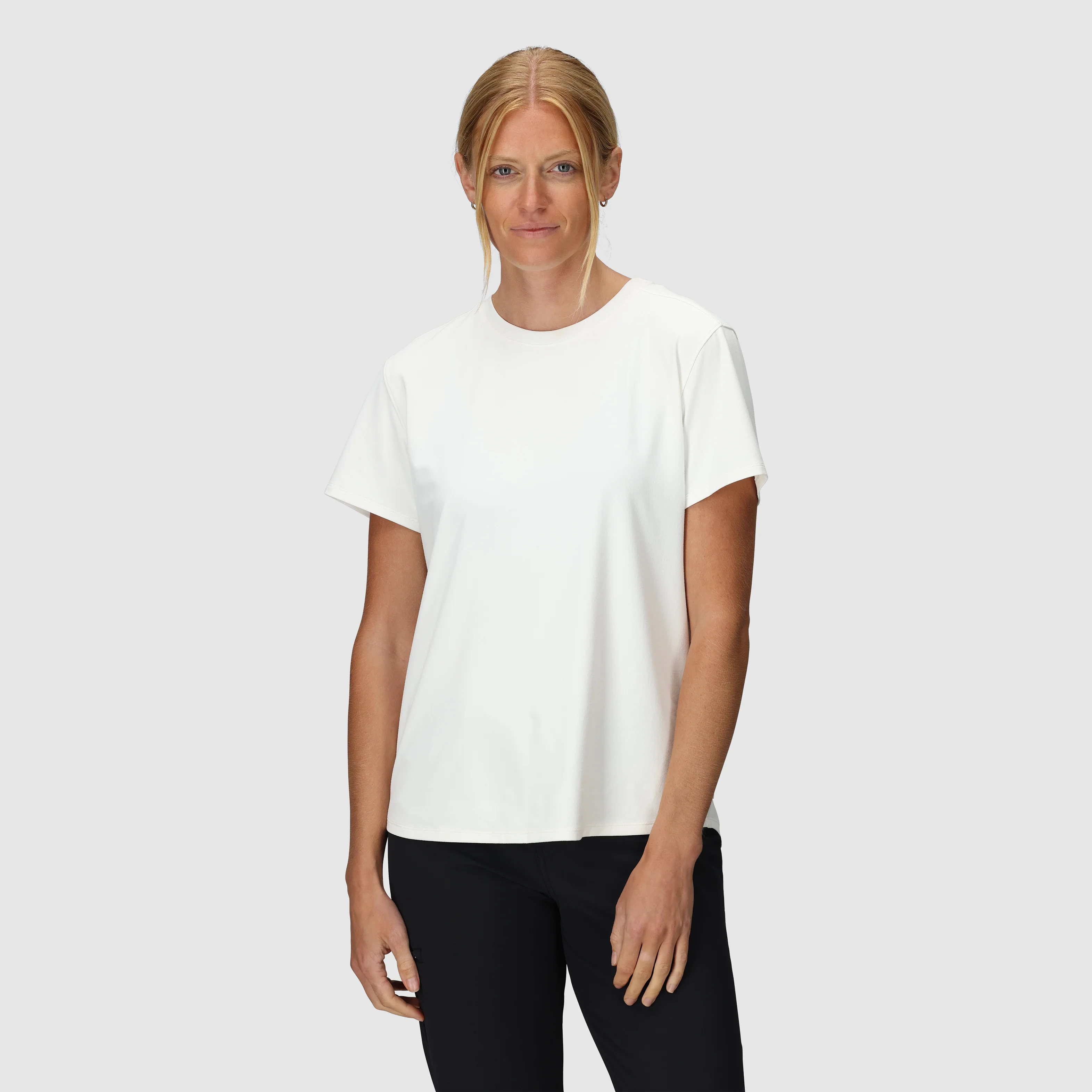 Women's Essential T-Shirt - Image 4