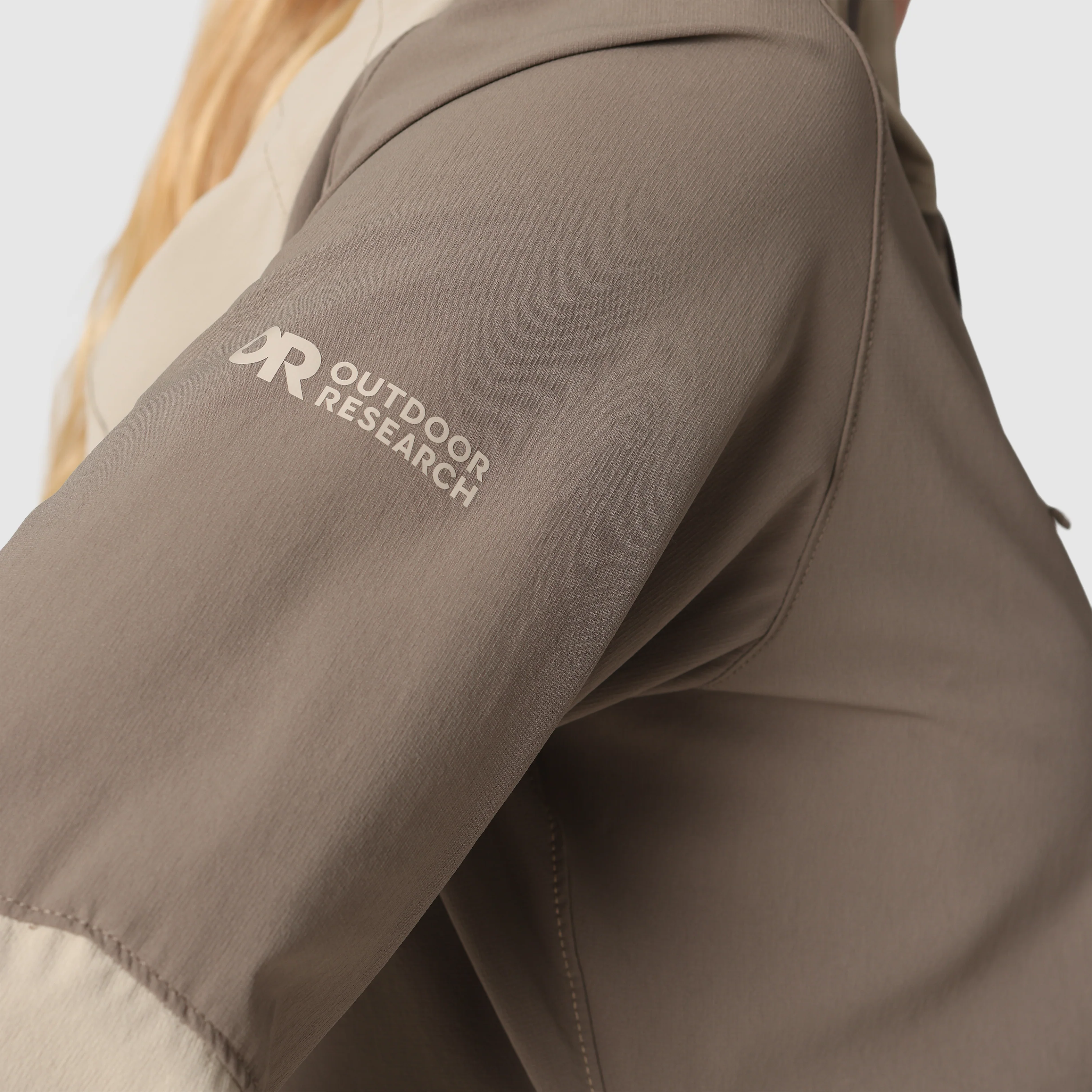 Women's Ferrosi Hoodie - Image 17