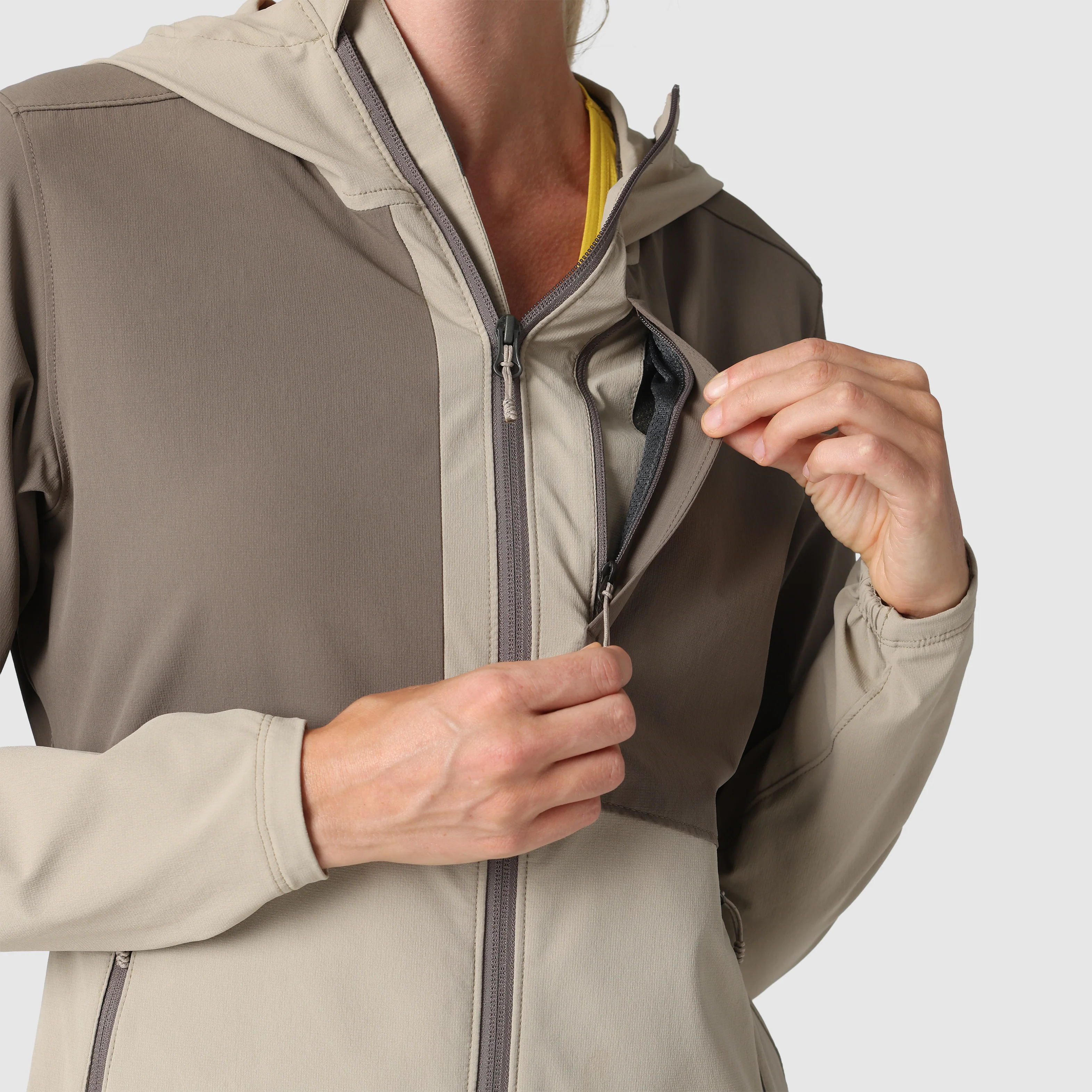 Women's Ferrosi Hoodie - Image 18