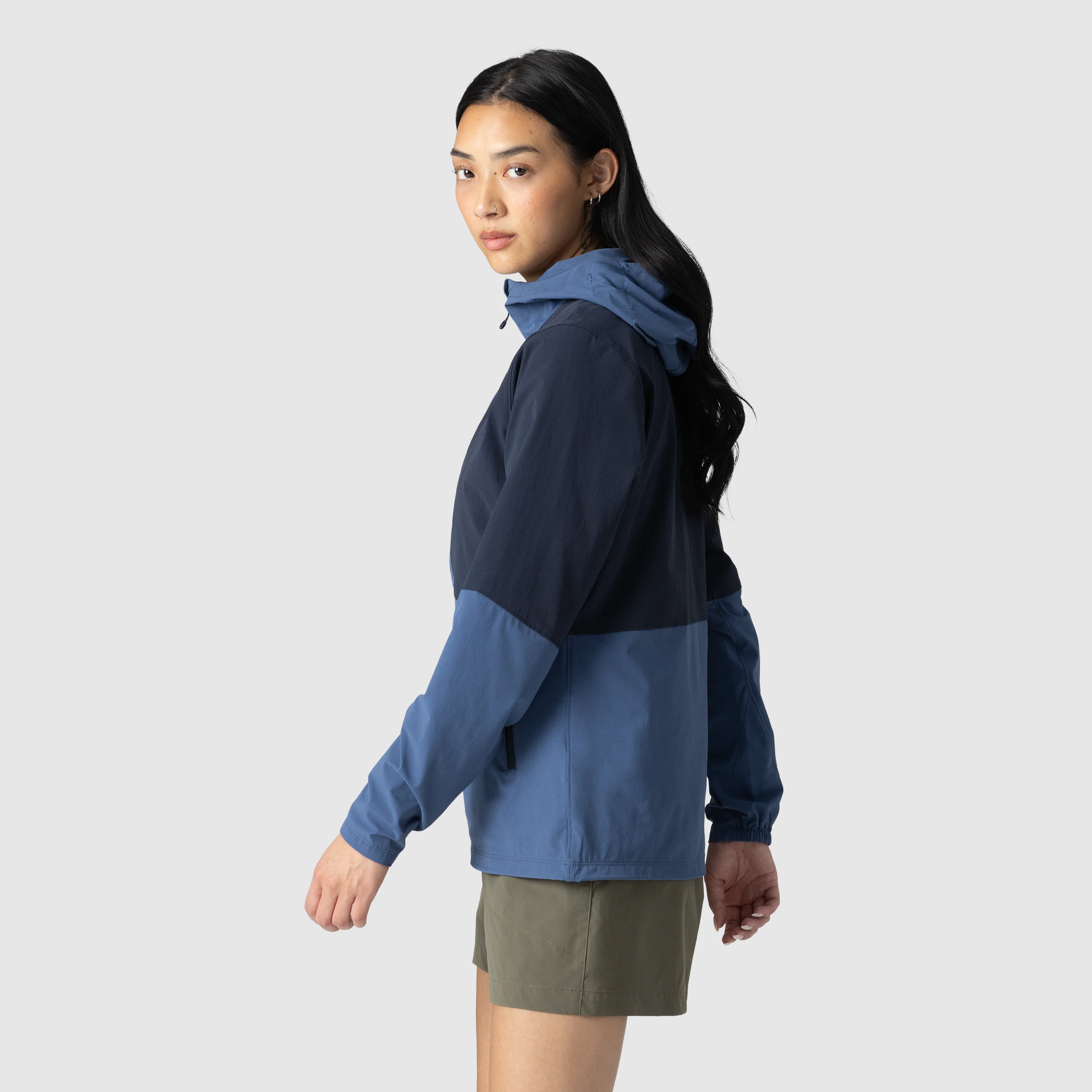 Women's Ferrosi Hoodie - Image 24