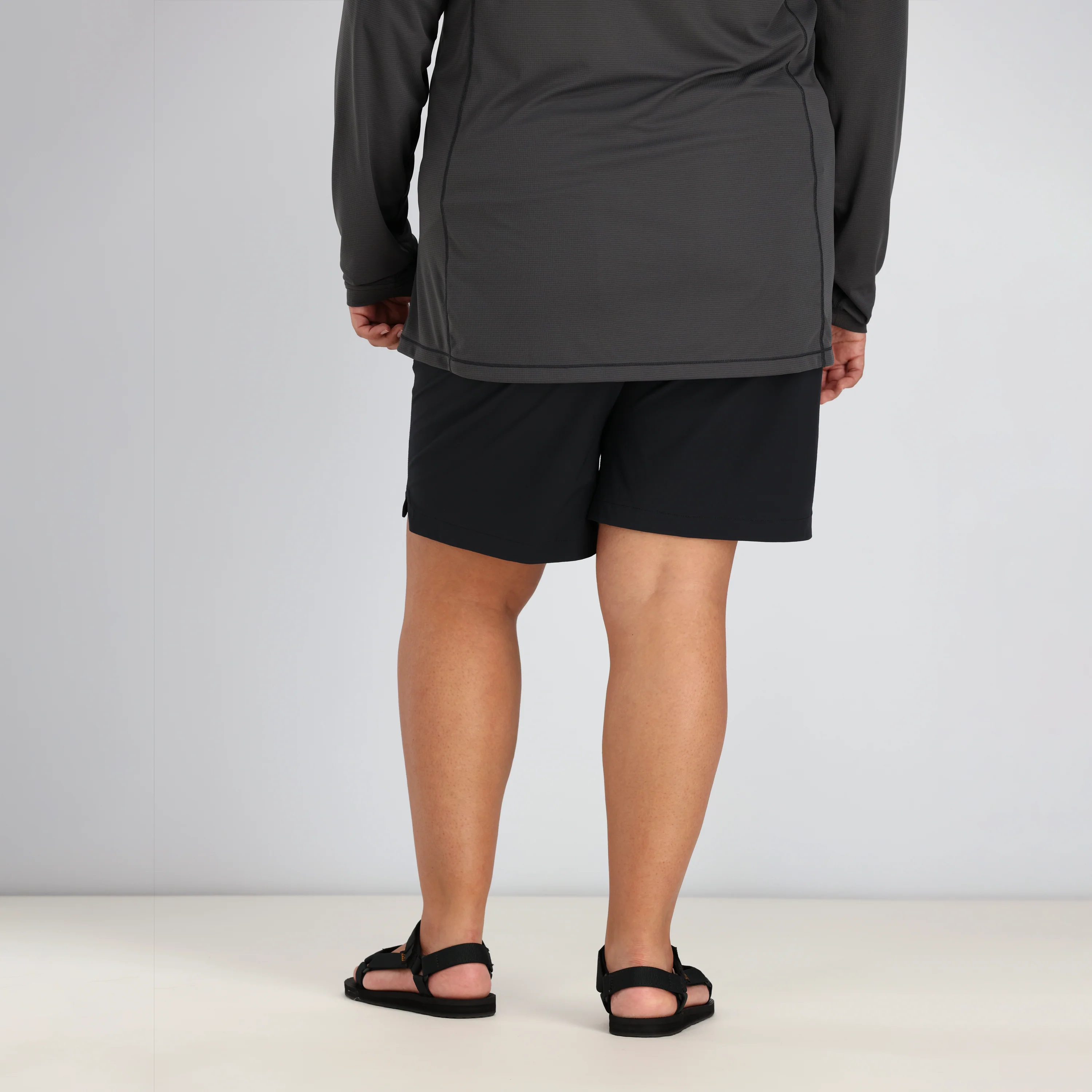 Women's Ferrosi Plus Size Shorts - 9" - Image 14