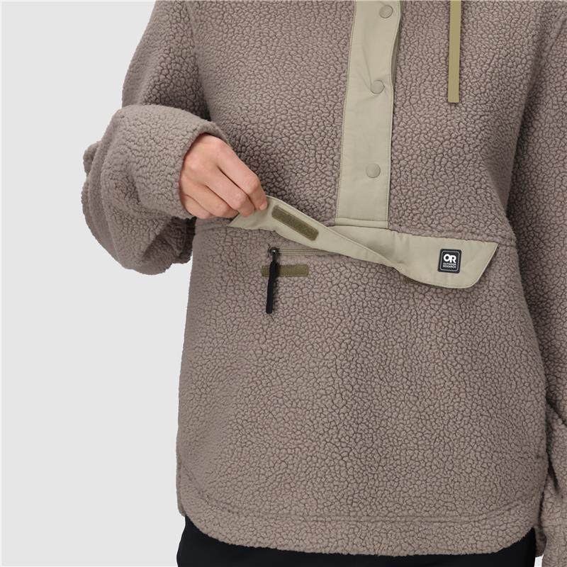 Women's Grayland Fleece Pullover Hoodie - Image 10