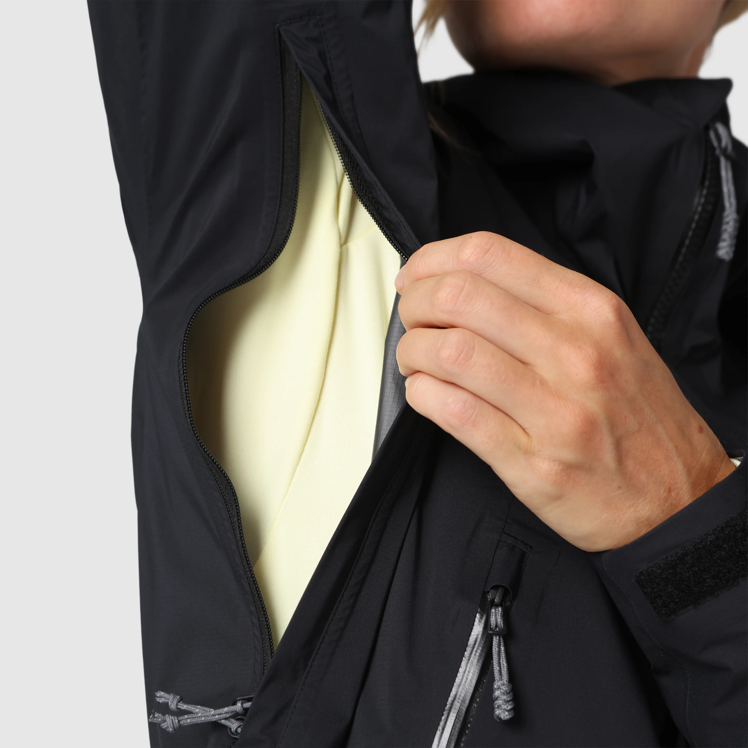 Women's SkyChaser Jacket - Image 14